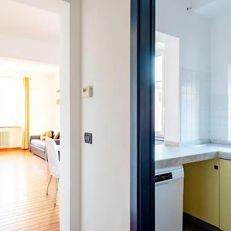 Joivy Modern Flat Next To The Sea 제노바