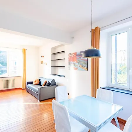 아파트 Joivy Modern Flat Next To The Sea 제노바