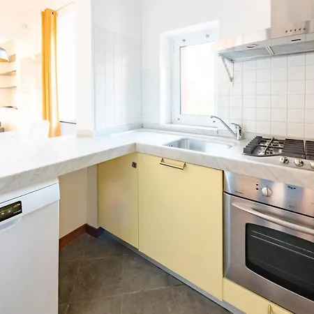 Joivy Modern Flat Next To The Sea Genoa